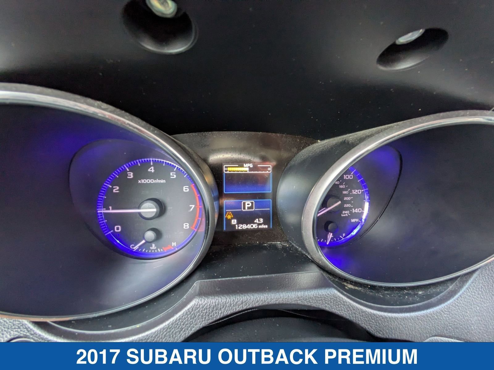 Used 2017 Subaru Outback 2.5i Premium image 16