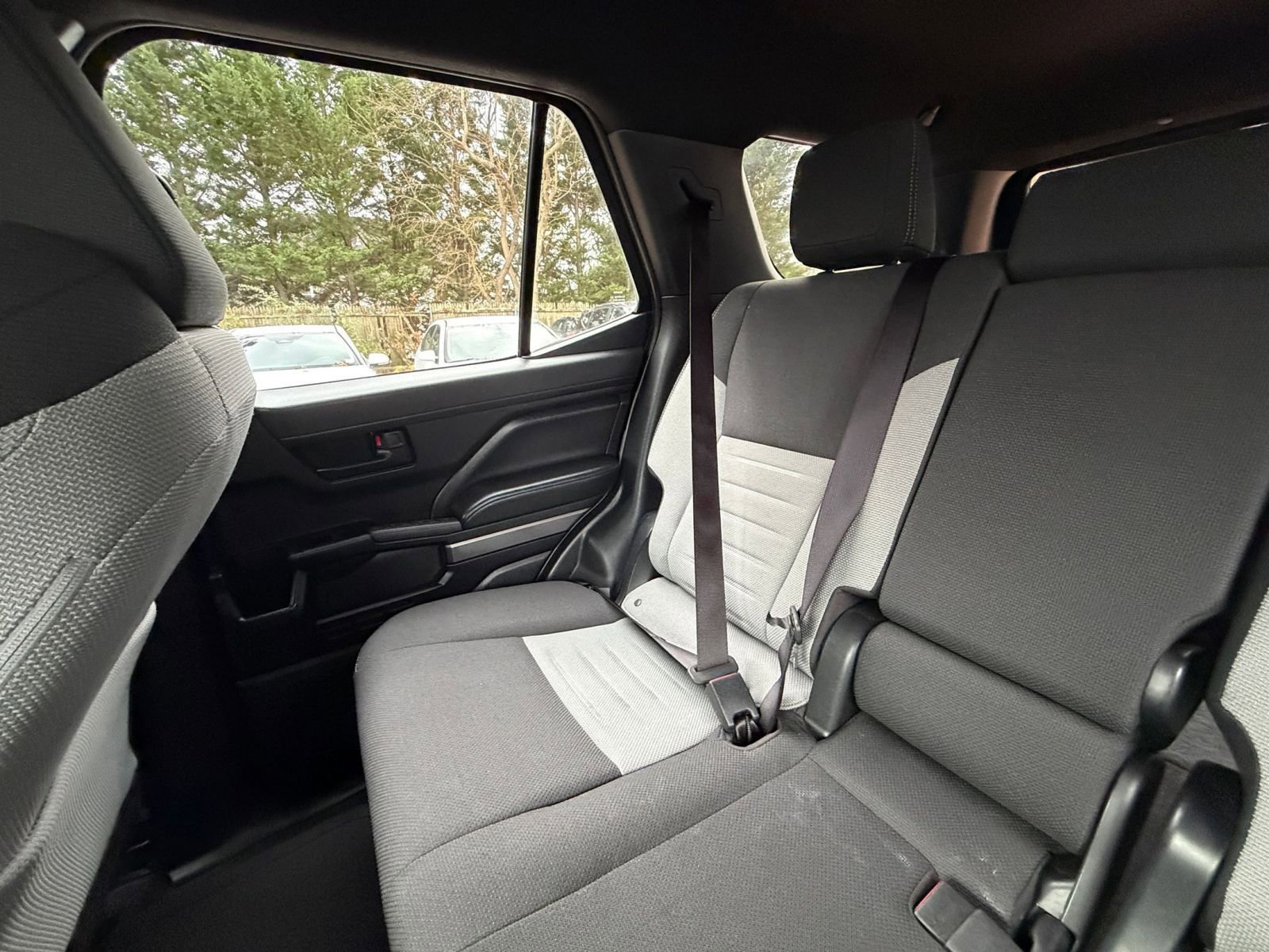 Used 2025 Toyota 4Runner TRD Off-Road image 39