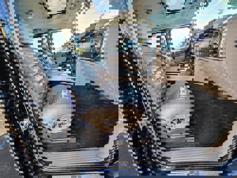 Used 2003 HUMMER H2 w/ Preferred Equipment Group image 12