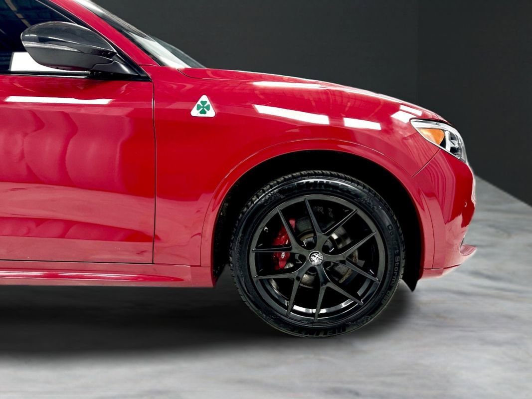Used 2020 Alfa Romeo Stelvio Ti w/ Nero Edizione AWD/4WD image 40