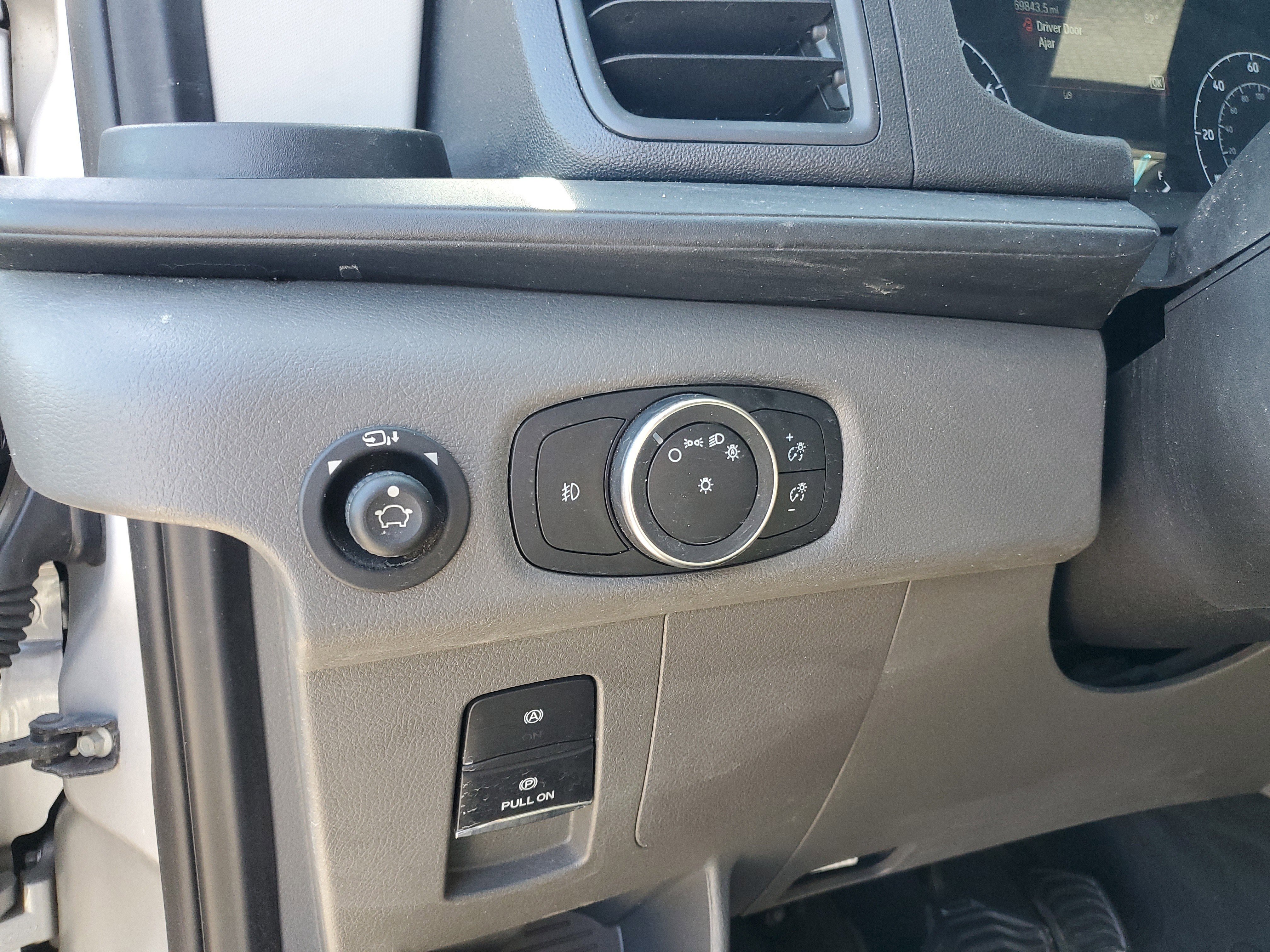 Used 2022 Ford Transit 350 XLT image 17