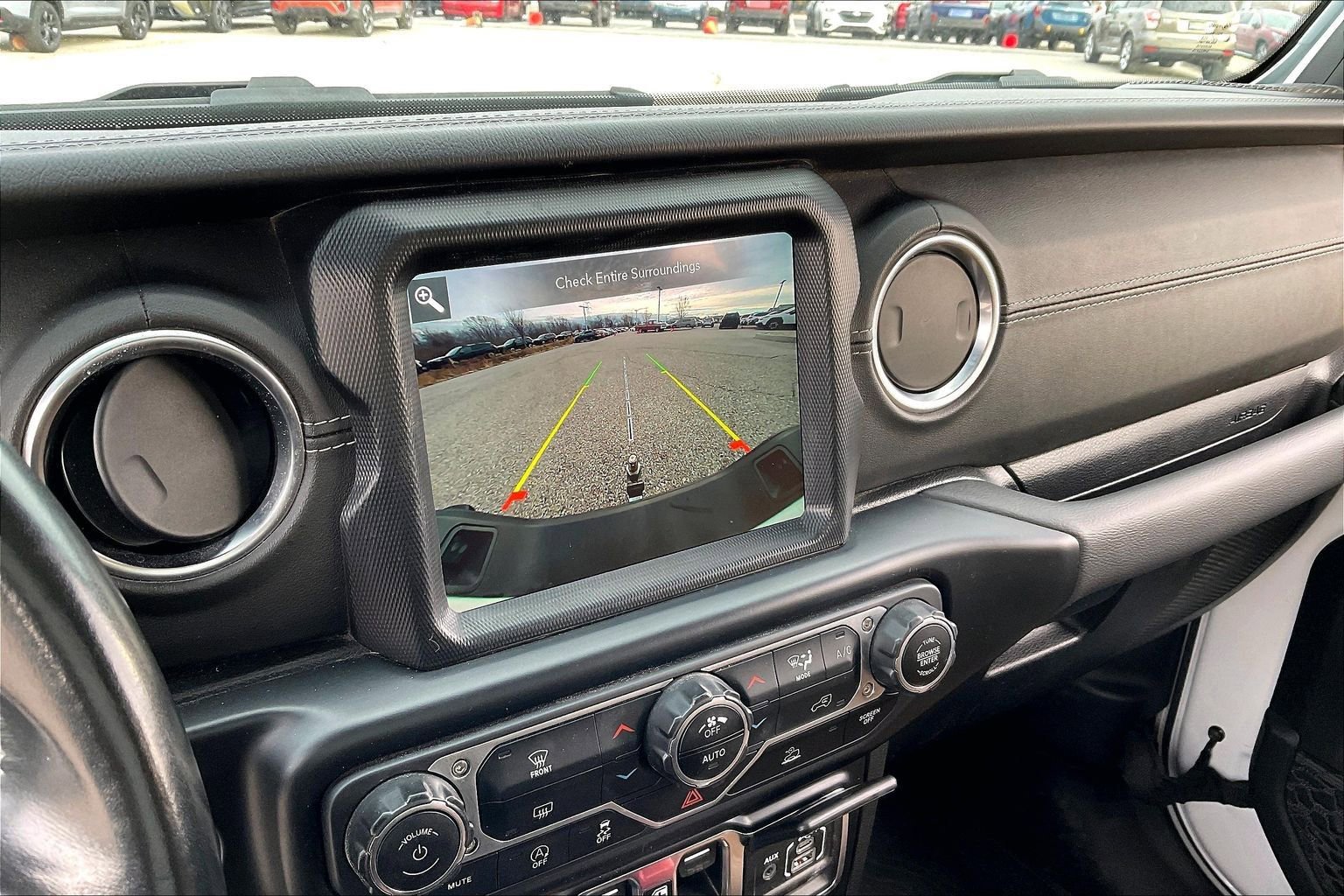 Used 2022 Jeep Gladiator Overland w/ Popular Equipment Package image 18