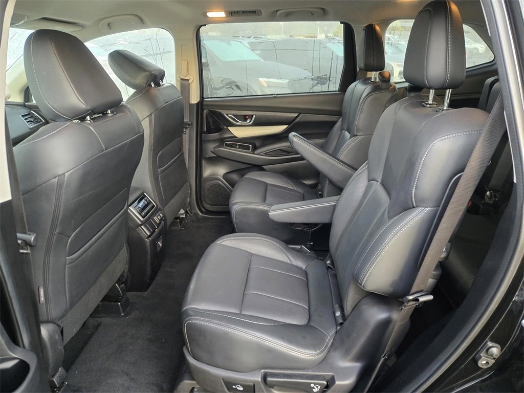 Used 2022 Subaru Ascent Limited image 10
