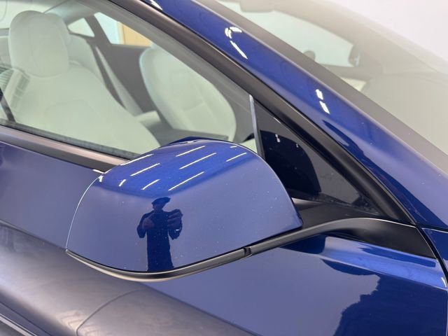 Used 2023 Tesla Model 3 Standard Range image 34