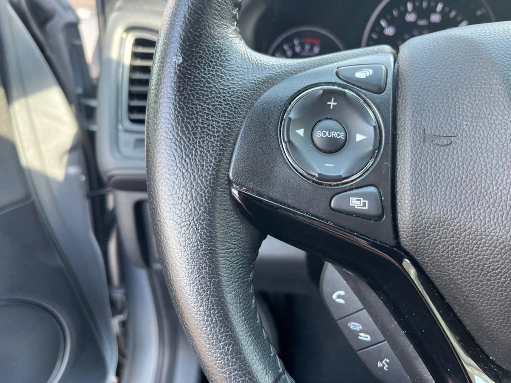 Used 2021 Honda HR-V Sport image 14