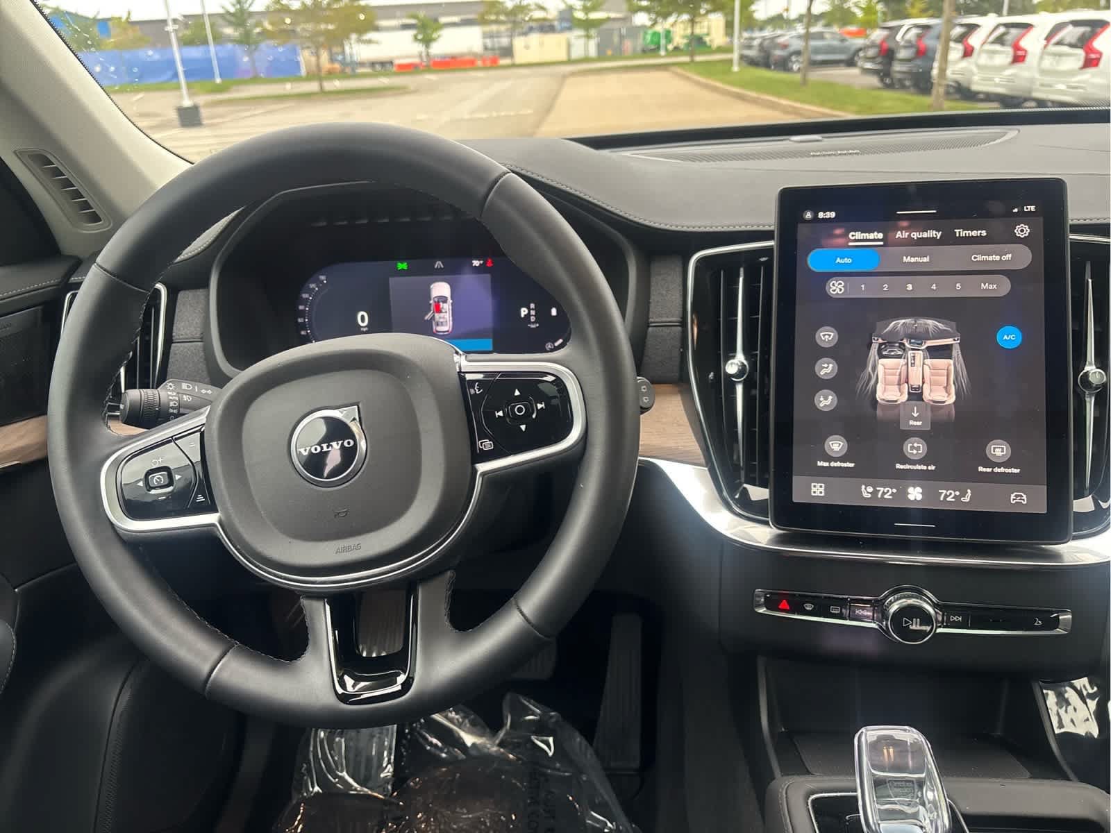 Used 2026 Volvo XC90 B6 Plus AWD/4WD image 23