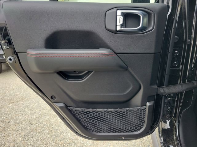 New 2026 Jeep Wrangler Unlimited Rubicon w/ Xtreme 35 Tire Package image 14