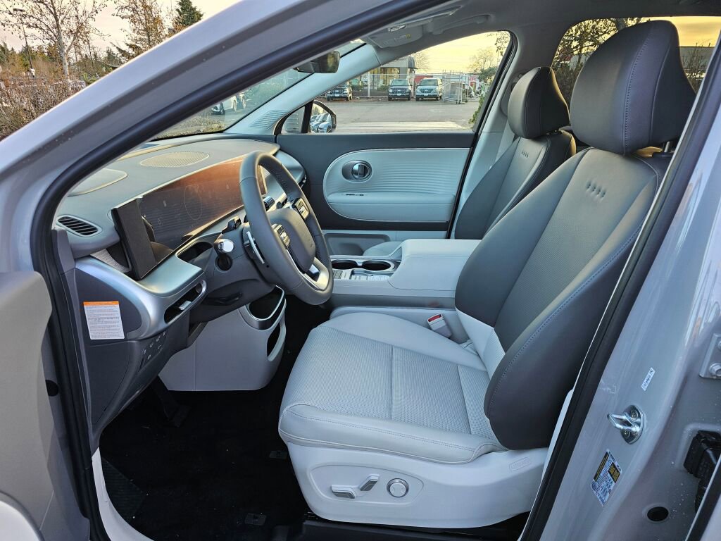New 2026 Hyundai Ioniq 9 SEL image 18
