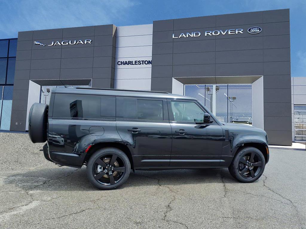 Used 2026 Land Rover Defender 130 X-Dynamic SE AWD/4WD image 6