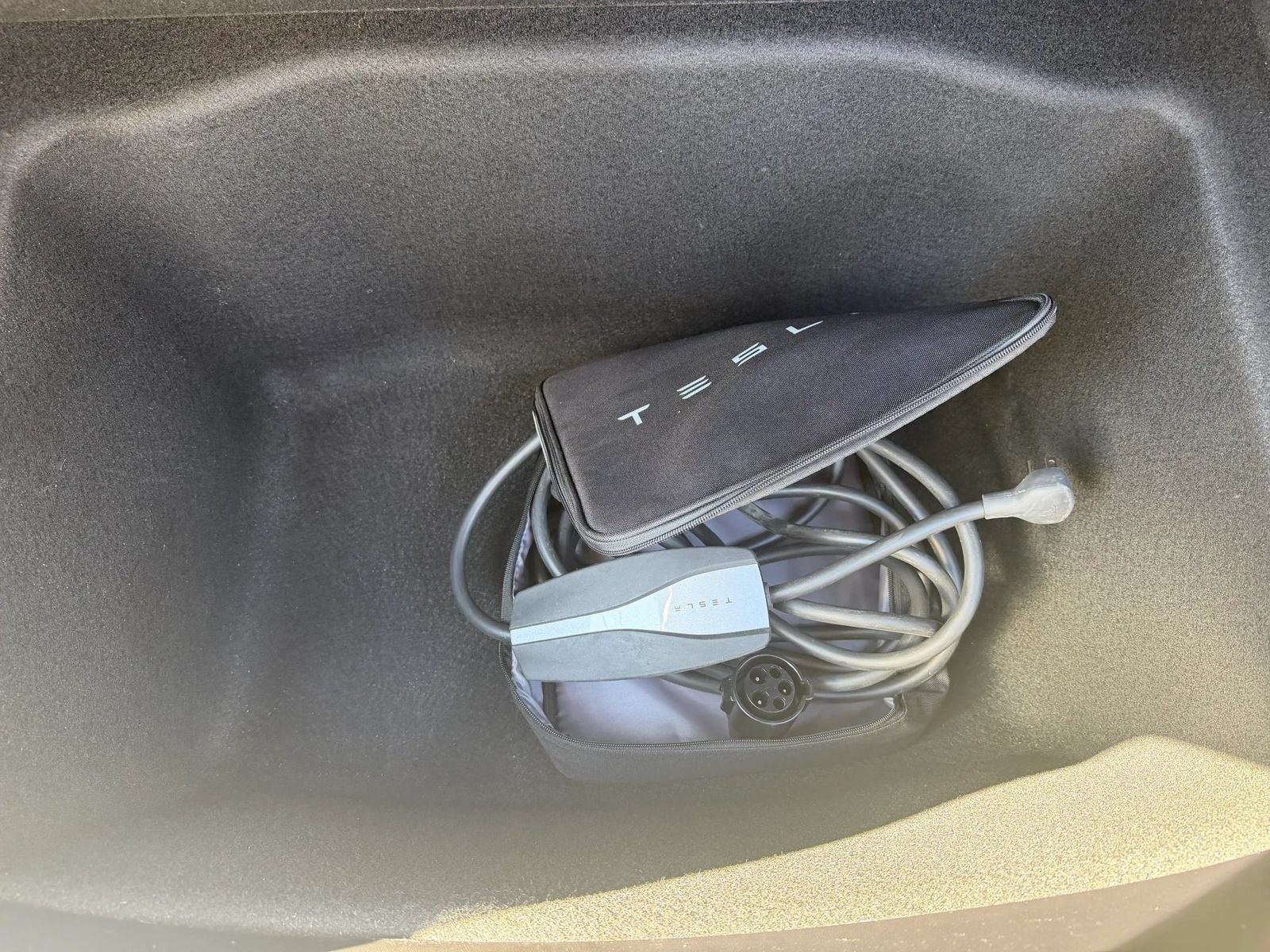 Used 2022 Tesla Model 3 Long Range AWD/4WD image 13