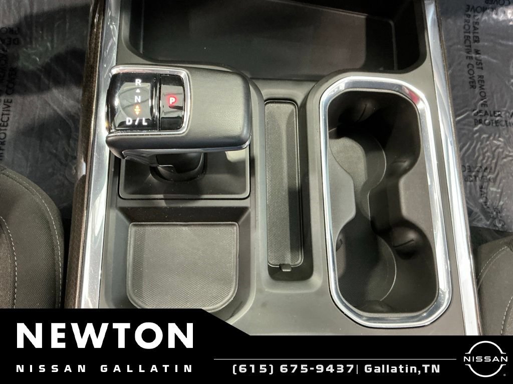 Used 2023 Chevrolet Silverado 1500 LT Trail Boss w/ Protection Package AWD/4WD image 17