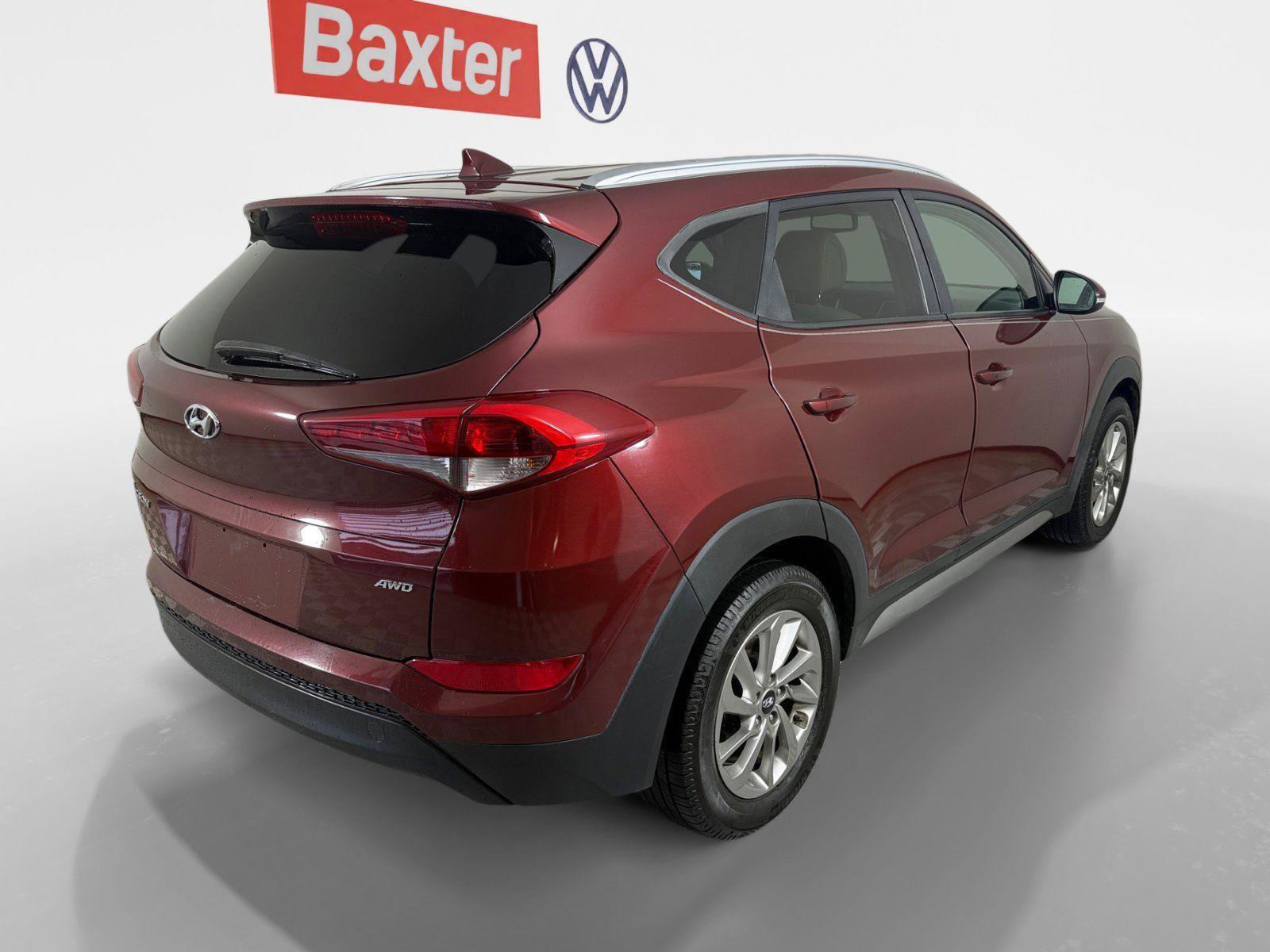 Used 2017 Hyundai Tucson SE Plus AWD/4WD image 10