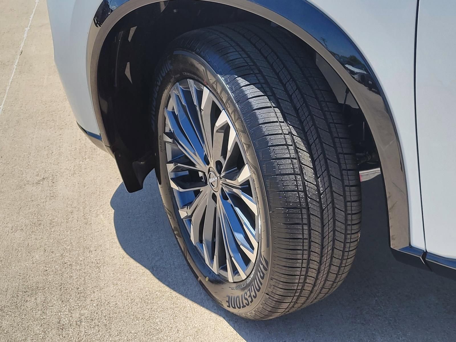 New 2026 Nissan Rogue Platinum AWD/4WD image 9