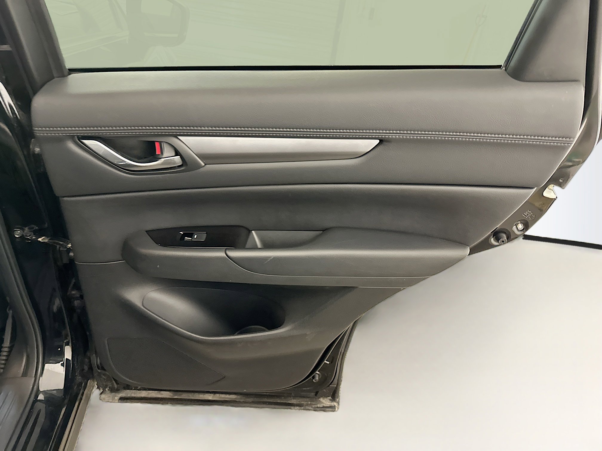 Used 2025 MAZDA CX-5 AWD 2.5 S w/ Select Package image 31