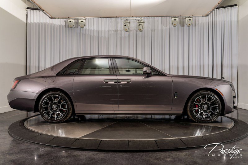 Used 2022 Rolls-Royce Ghost Black Badge image 21