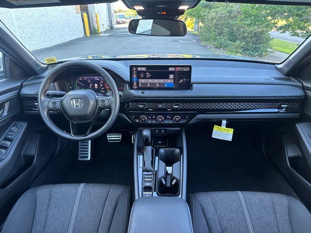 Certified 2025 Honda Accord Sport image 22