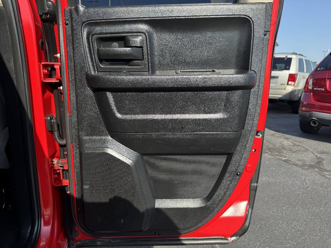 Used 2014 RAM 1500 Tradesman RWD image 23
