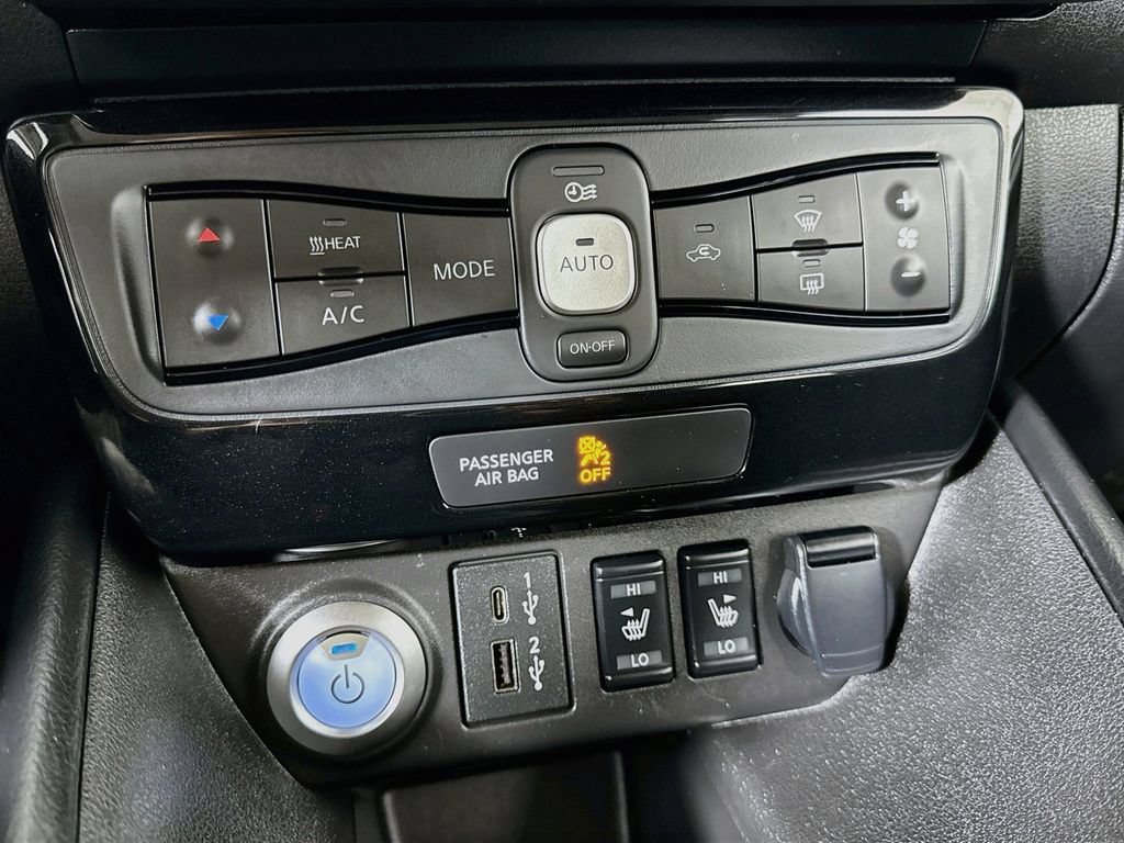 Used 2025 Nissan Leaf SV Plus FWD image 17