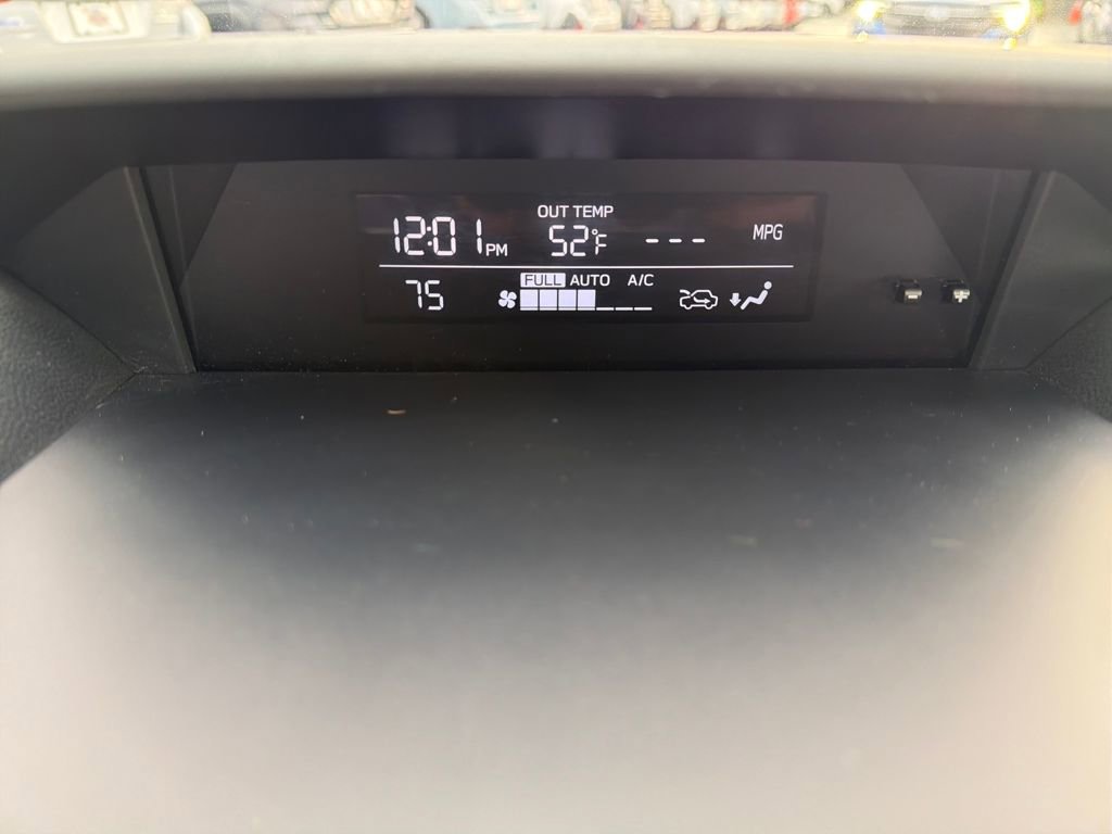 Certified 2023 Subaru Crosstrek 2.0i image 38