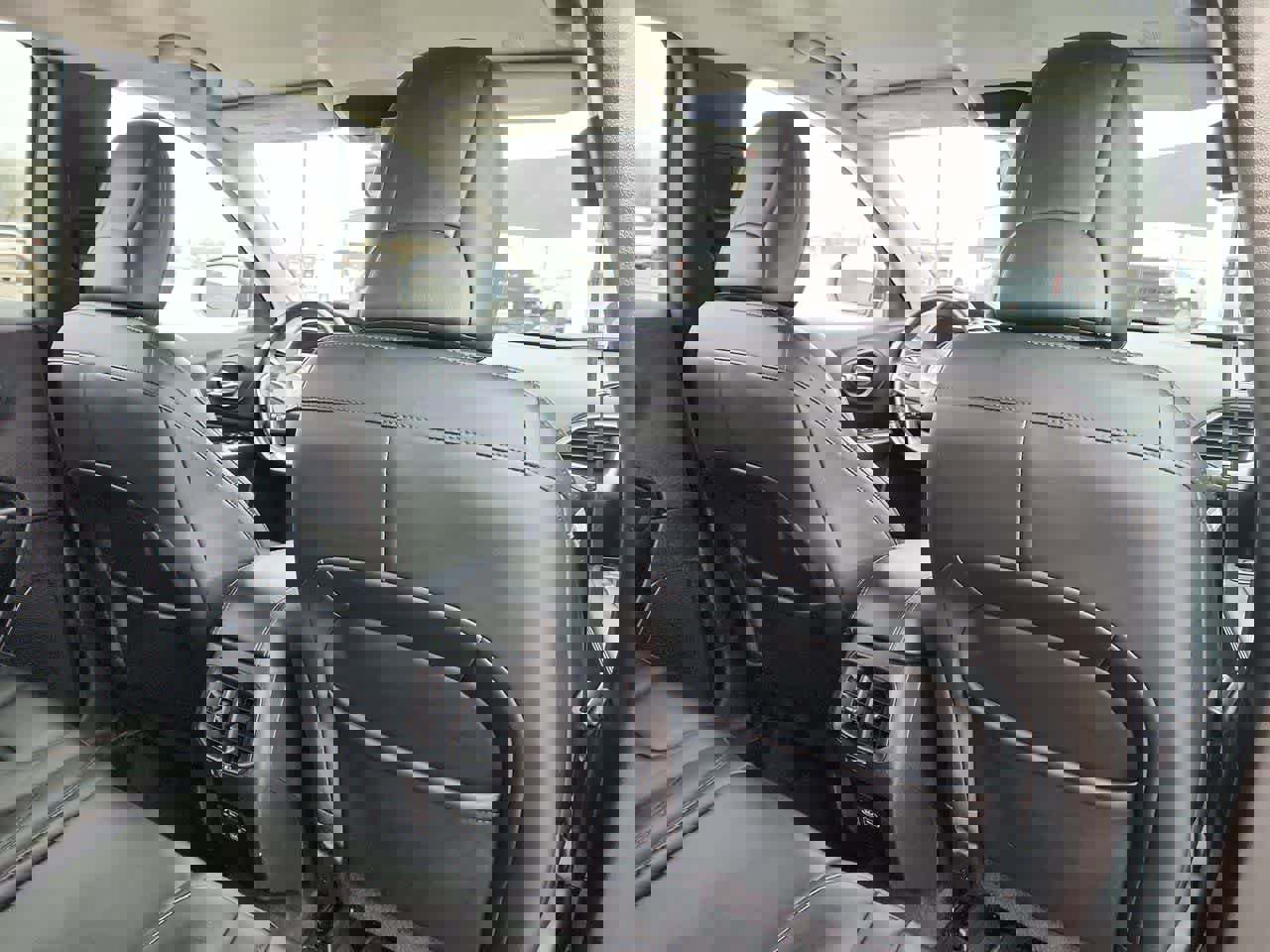 Used 2021 Jeep Cherokee Latitude Plus image 16