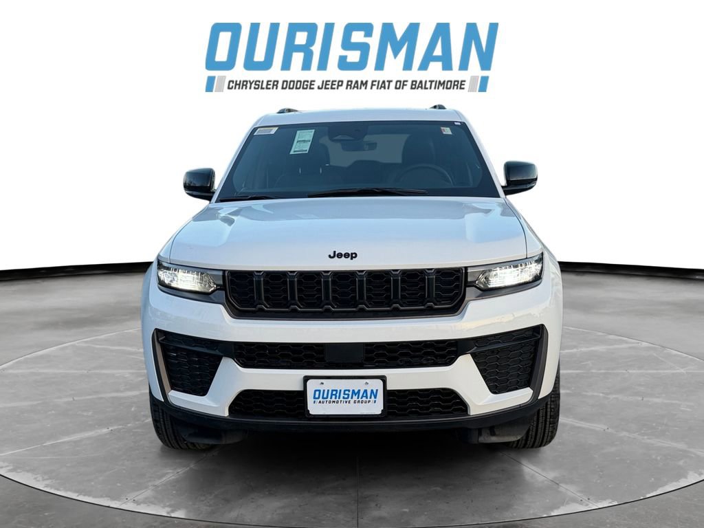 New 2026 Jeep Grand Cherokee Laredo image 8