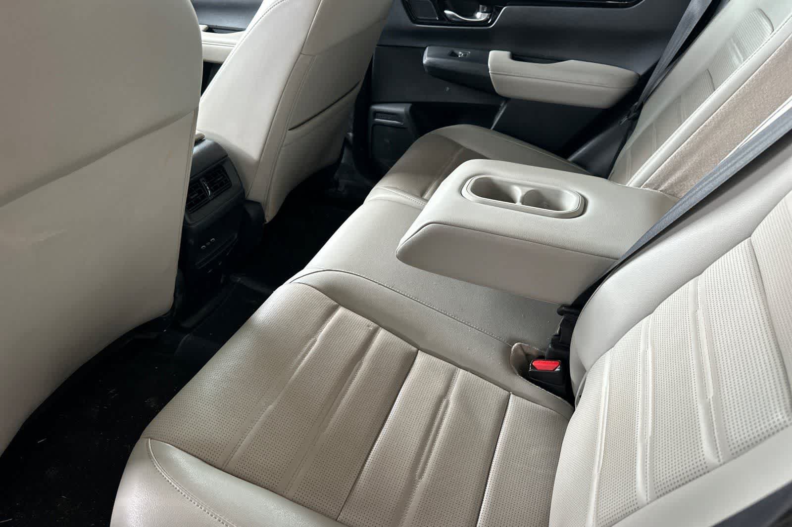 Used 2025 Honda CR-V EX-L image 5