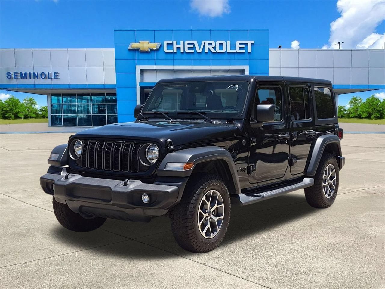 Used 2024 Jeep Wrangler Unlimited Sport AWD/4WD image 2
