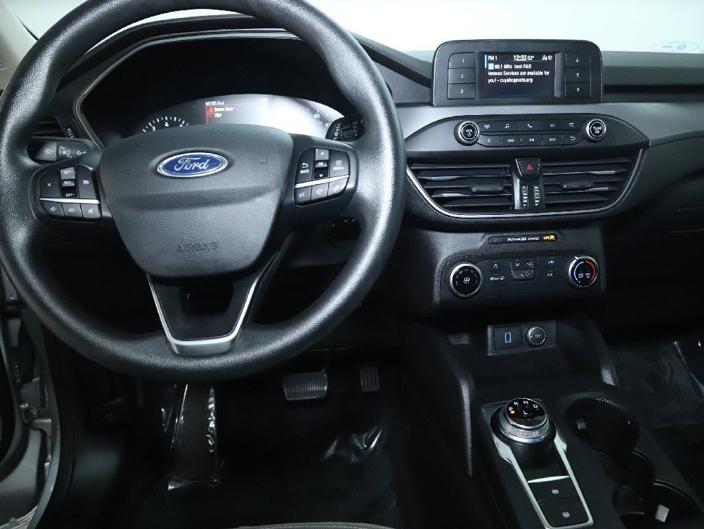 Used 2020 Ford Escape S image 28