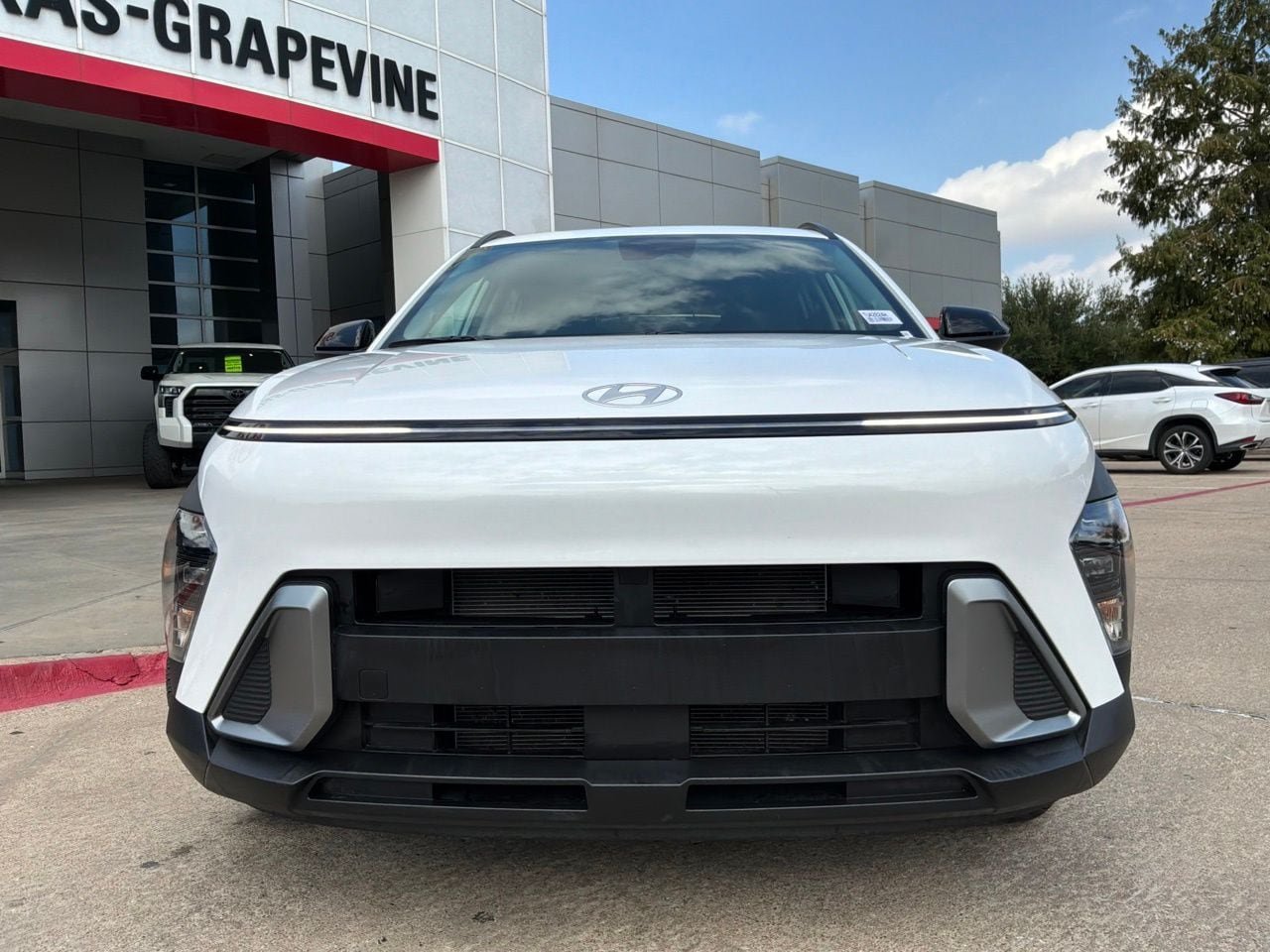 Used 2026 Hyundai Kona SEL Sport FWD image 3