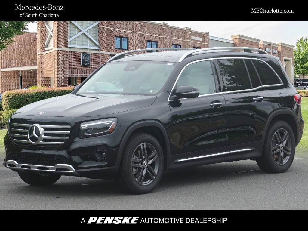Certified 2025 Mercedes-Benz GLB 250 image 1