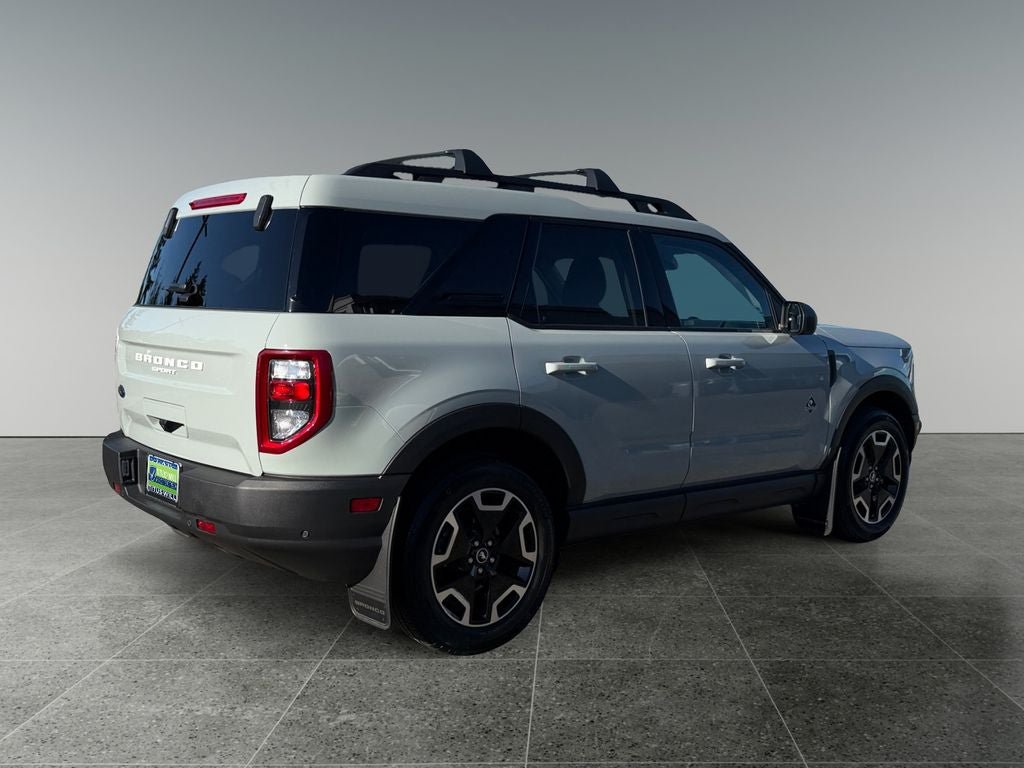 Used 2023 Ford Bronco Sport Outer Banks AWD/4WD image 9