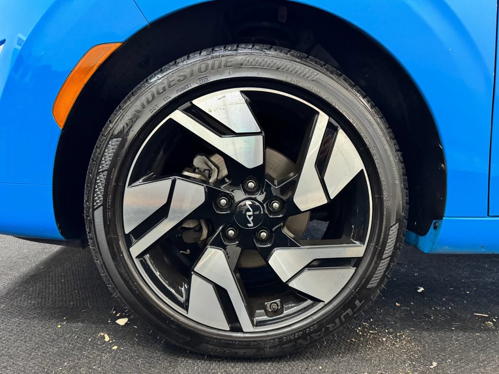 Used 2023 Kia Soul GT-Line FWD image 13