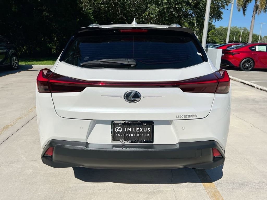 Certified 2024 Lexus UX 250h FWD w/ Premium Package image 6
