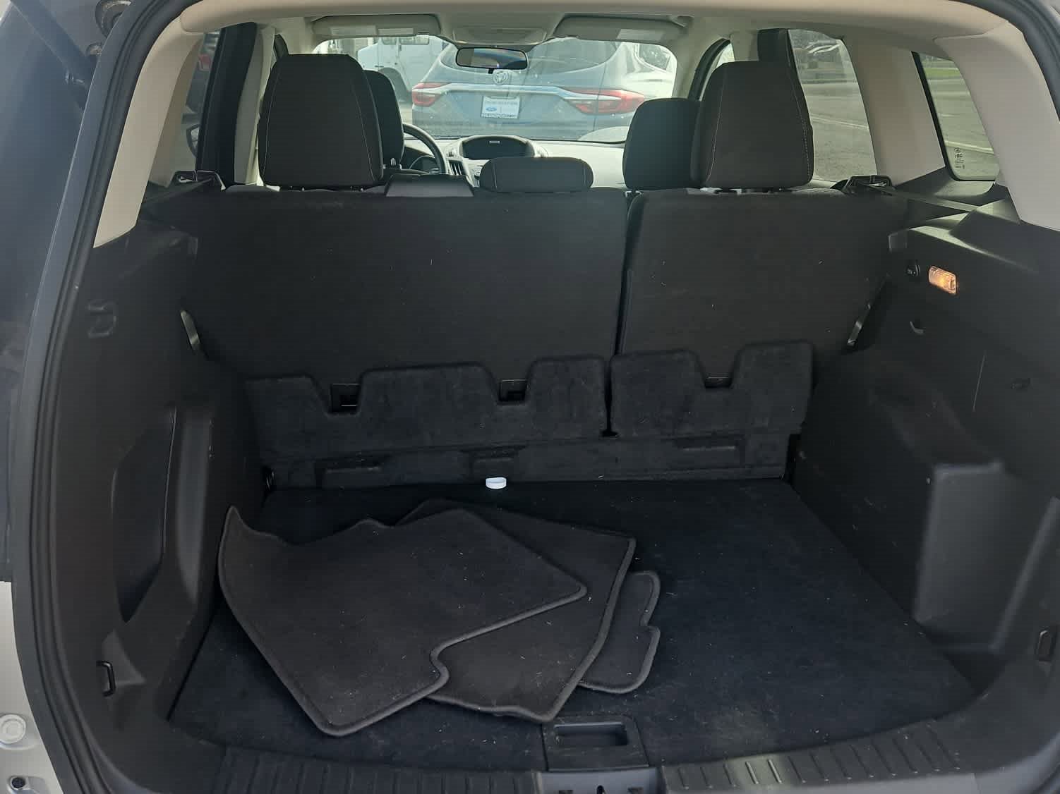 Used 2018 Ford Escape SE image 9