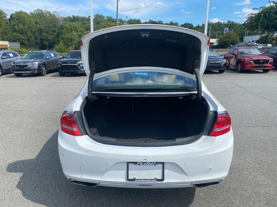Used 2017 Buick LaCrosse Premium image 16
