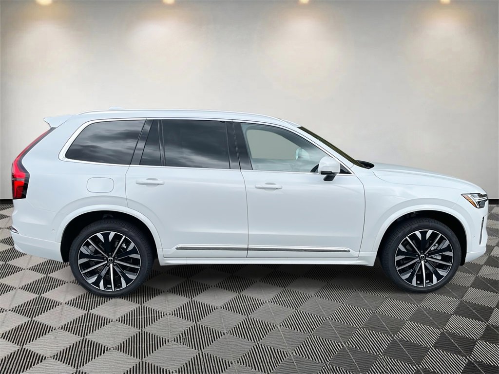 New 2026 Volvo XC90 B6 Ultra image 2