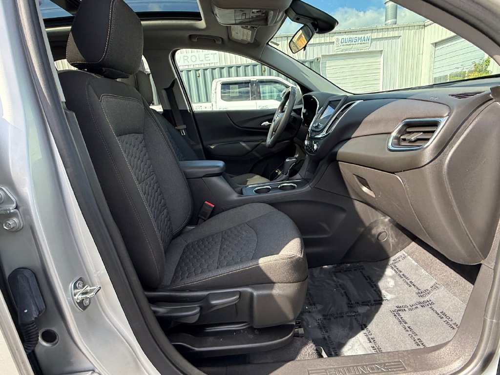 Used 2021 Chevrolet Equinox LT AWD/4WD image 25