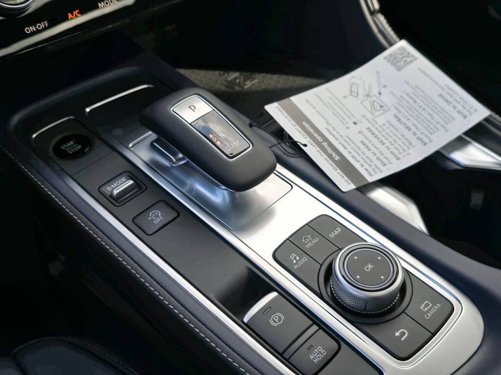 New 2026 INFINITI QX60 Sport w/ Dark Cargo Package image 28