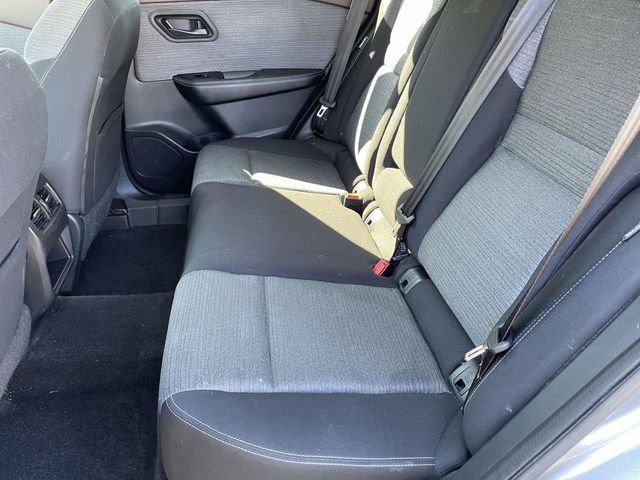 Used 2021 Nissan Rogue S AWD/4WD image 15