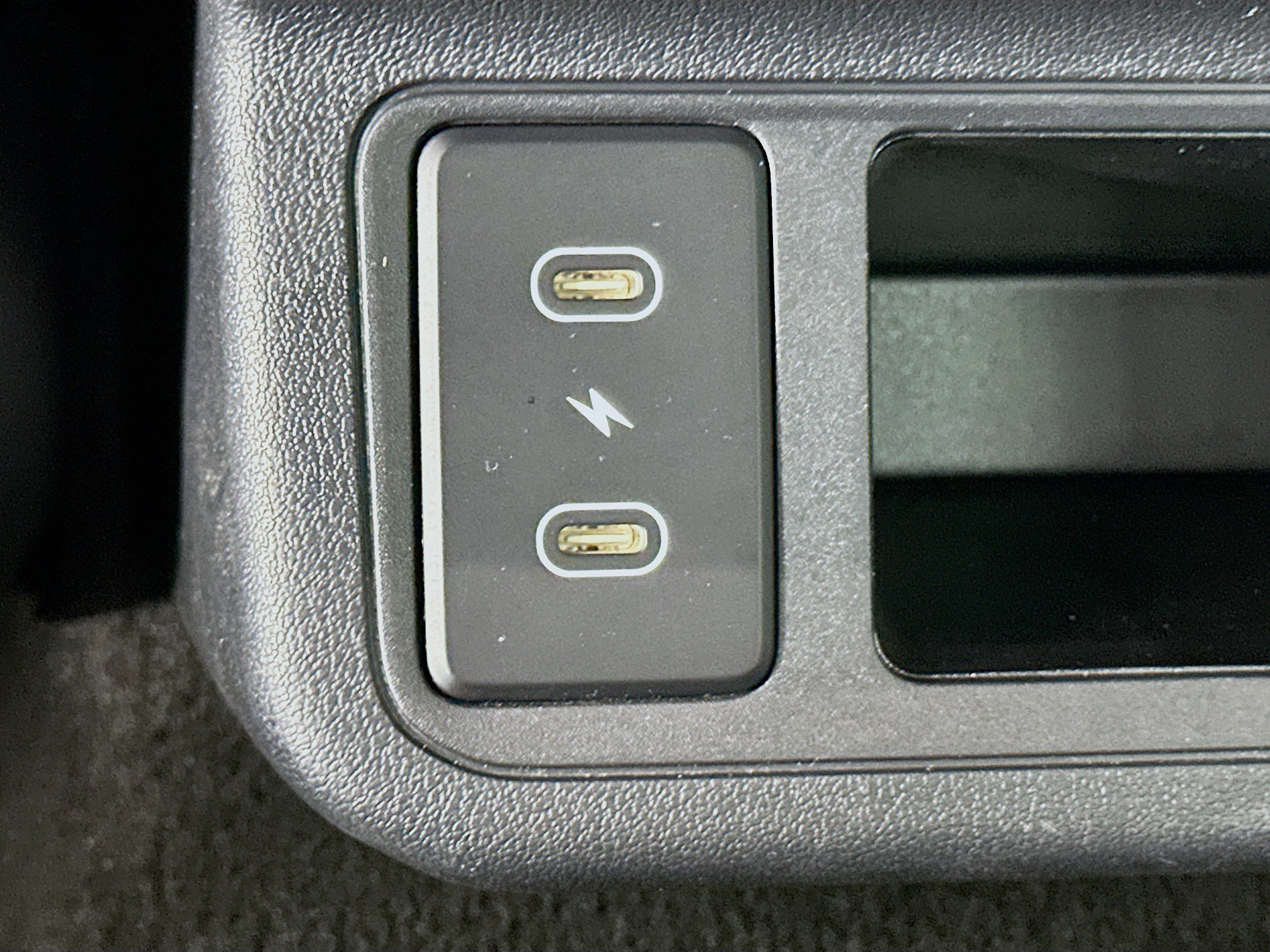 Used 2025 Kia K4 FWD image 36