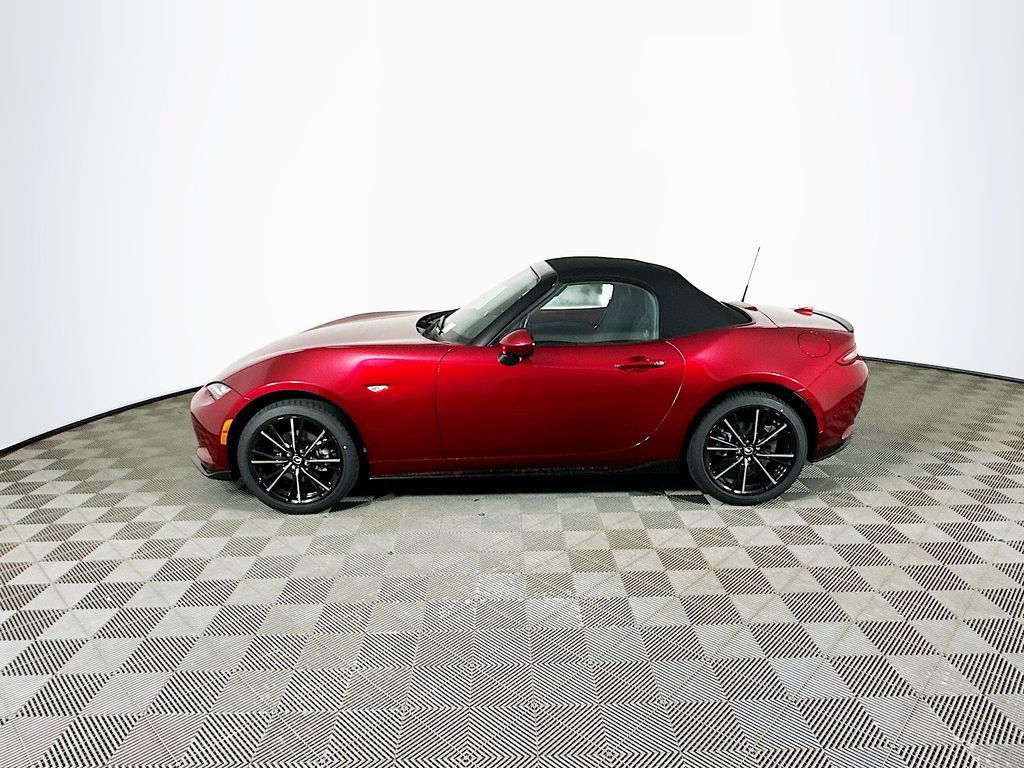 New 2026 MAZDA MX-5 Miata Grand Touring w/ Appearance Package RWD image 5