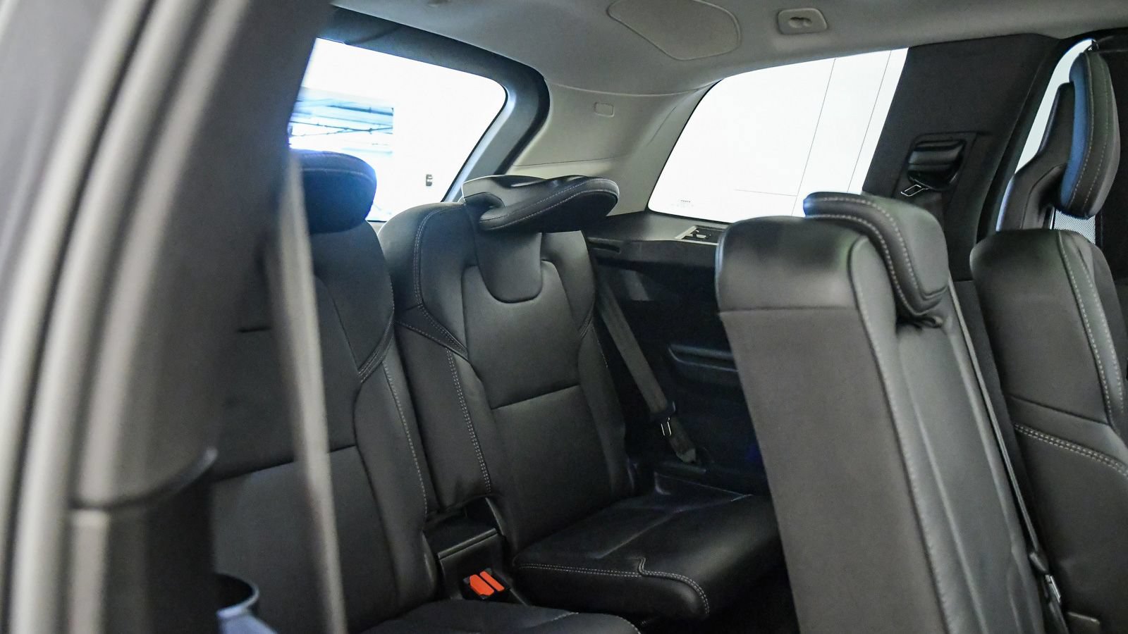Certified 2023 Volvo XC90 T8 Ultimate AWD/4WD image 21