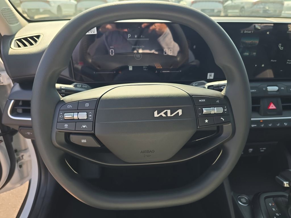 New 2026 Kia K4 FWD image 29