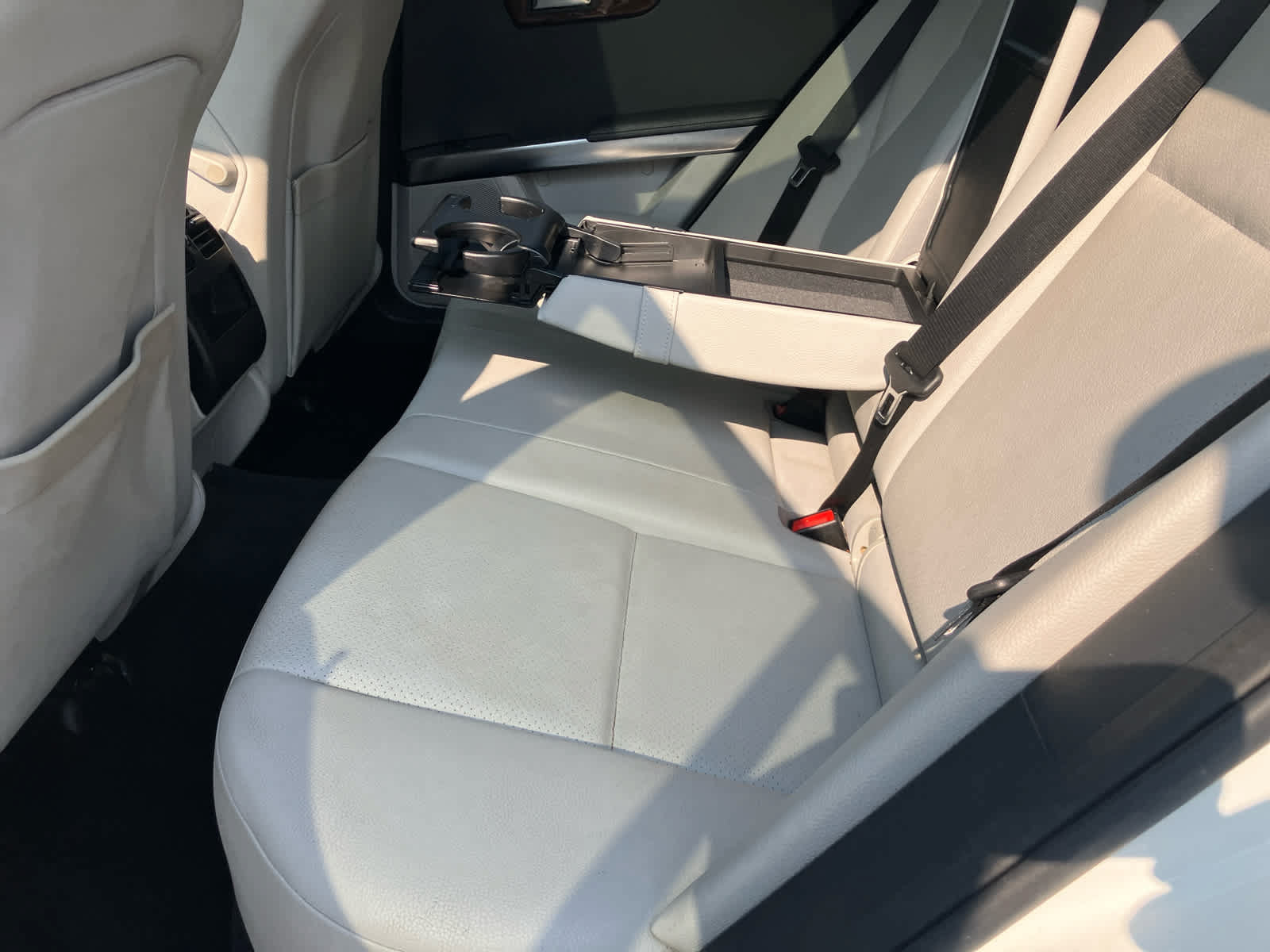 Used 2013 Mercedes-Benz GLK 350 4MATIC image 8