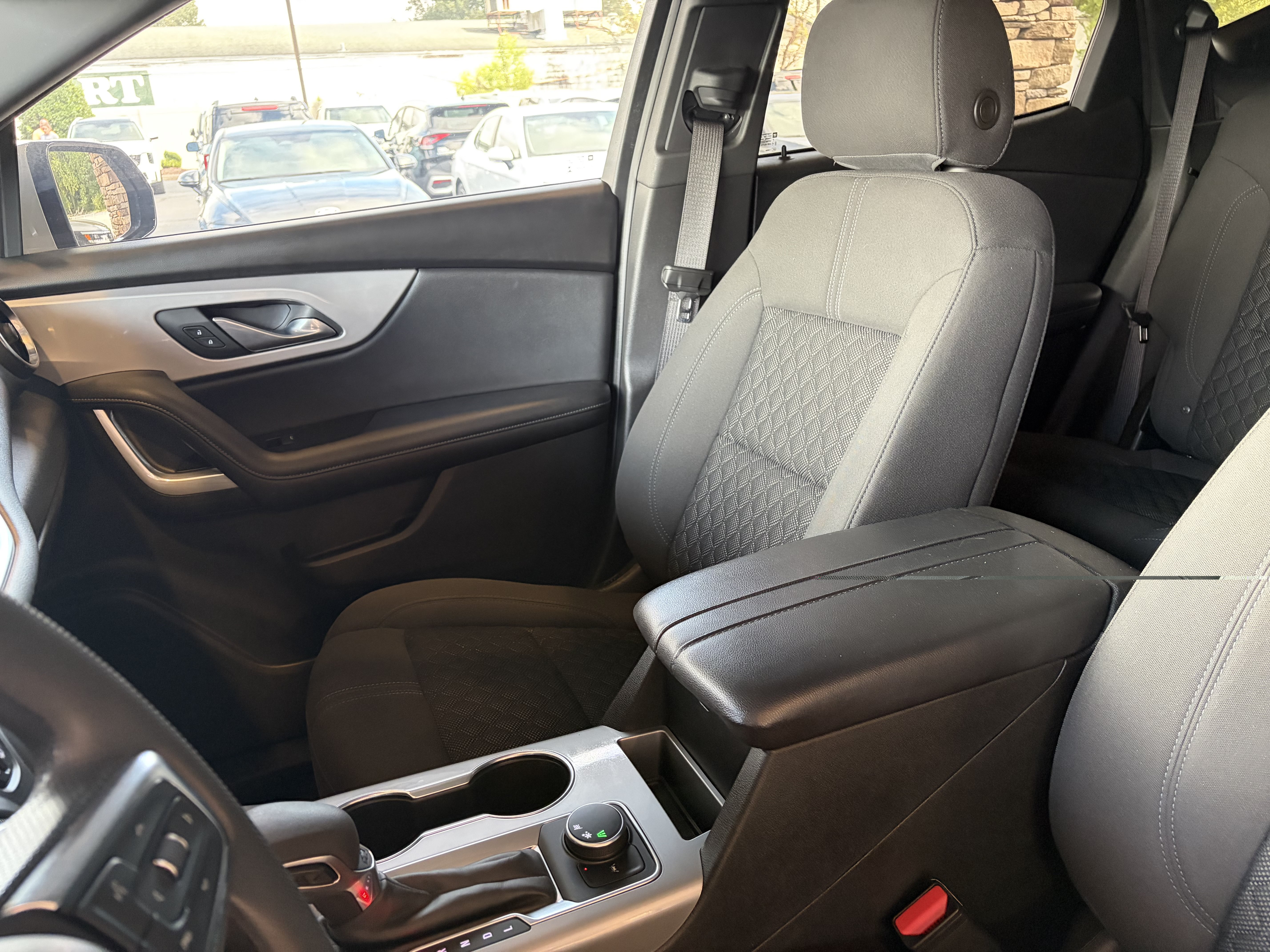 Used 2021 Chevrolet Blazer LT FWD image 13