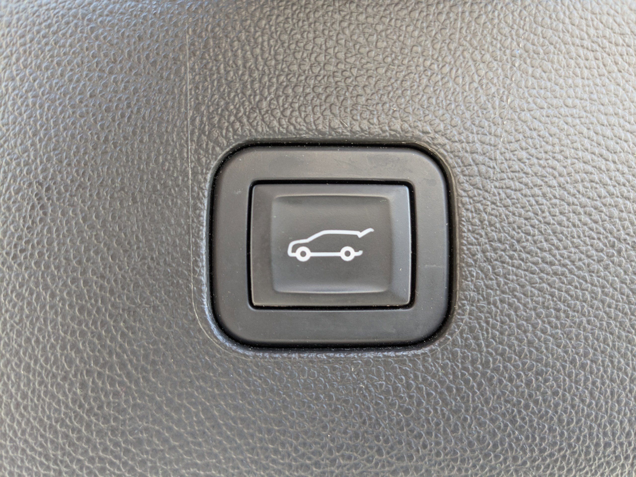 Used 2020 Buick Enclave Avenir w/ Trailering Package, 5000 lbs. image 13