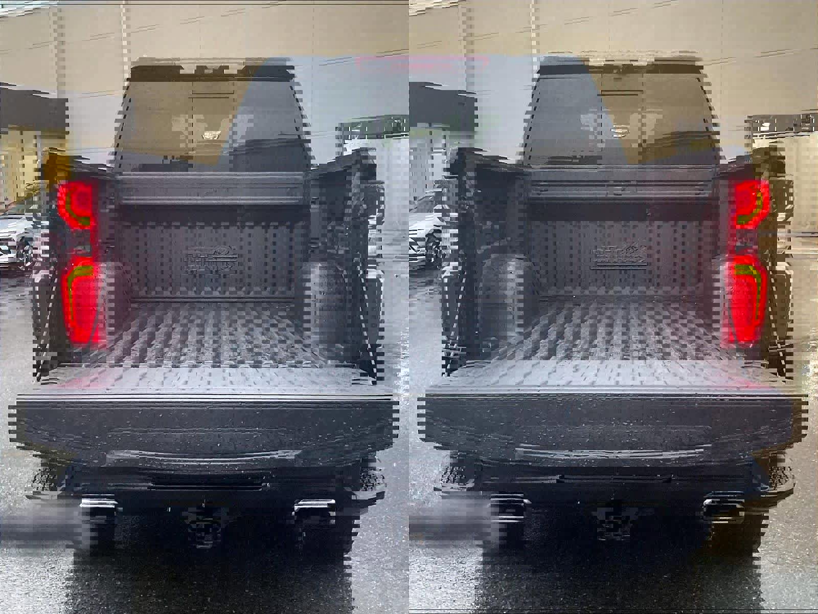 Used 2023 Chevrolet Silverado 1500 High Country w/ Technology Package image 31