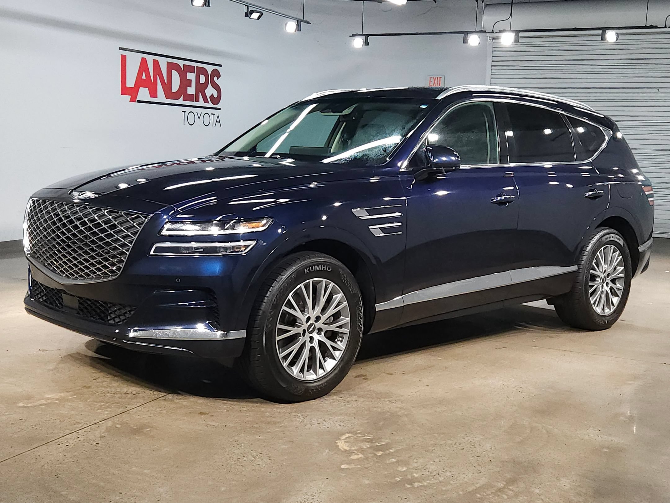 Used 2024 Genesis GV80 2.5T AWD/4WD image 3