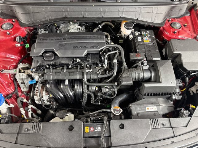 Used 2025 Hyundai Kona SE FWD image 38
