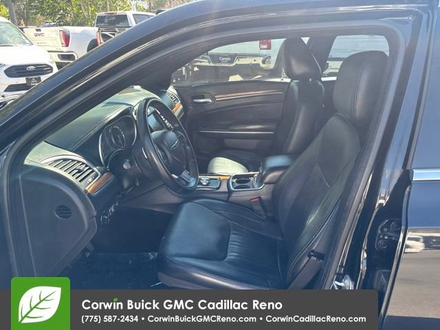 Used 2015 Chrysler 300 C Platinum w/ Harman/Kardon Audio Group AWD/4WD image 11